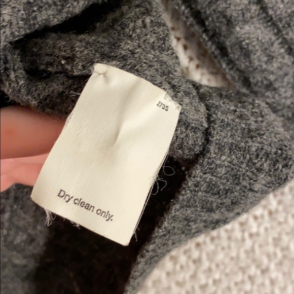 J Crew Knit Grey Crew Neck Sweater (S) - Picture 3 of 4